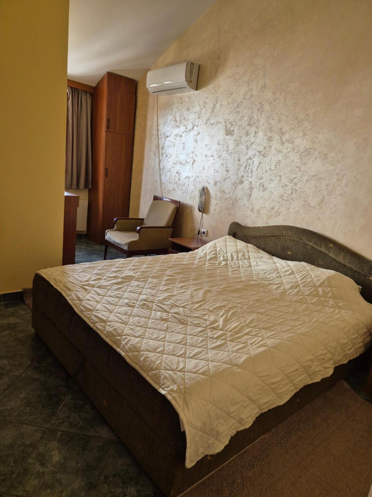 Mali Milocer Bay Accommodation Sveti Stefan Værelse billede