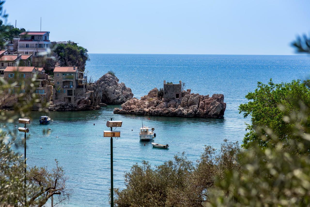 Mali Milocer Bay Accommodation Sveti Stefan Eksteriør billede