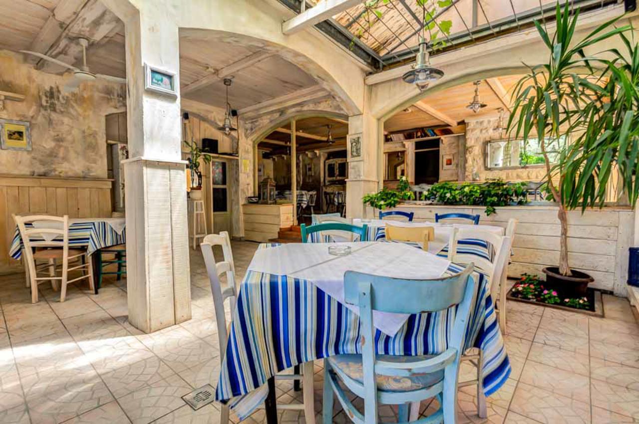 Mali Milocer Bay Accommodation Sveti Stefan Eksteriør billede