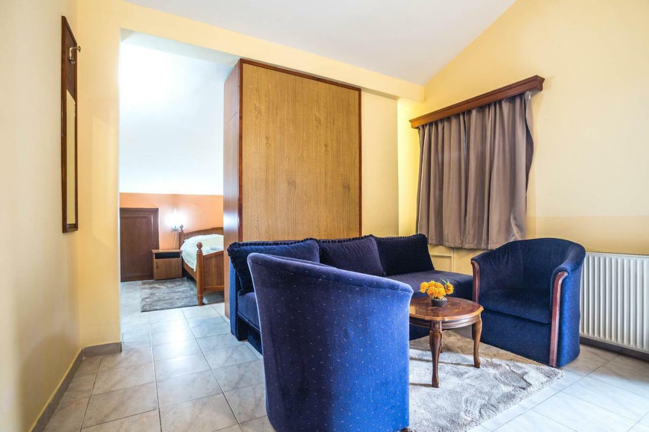 Mali Milocer Bay Accommodation Sveti Stefan Eksteriør billede