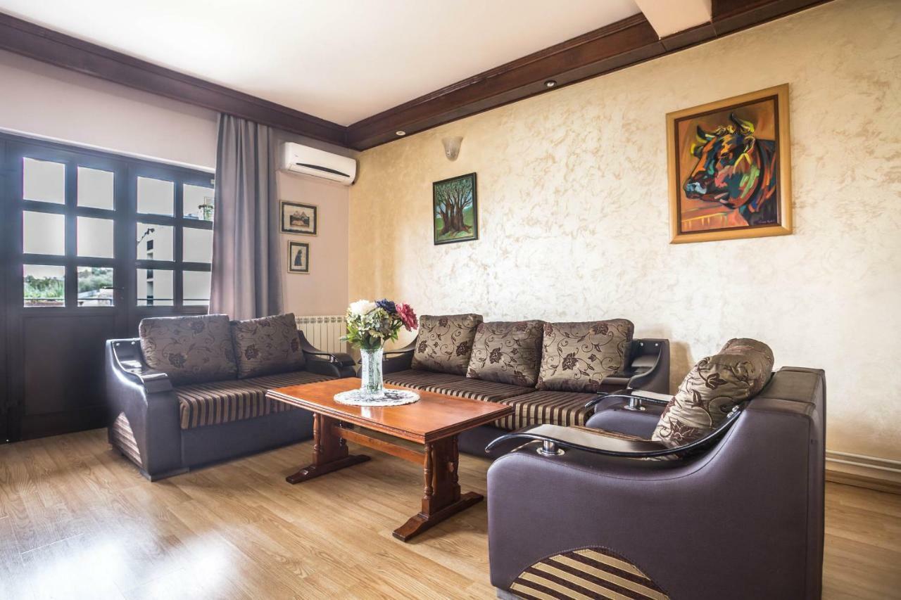 Mali Milocer Bay Accommodation Sveti Stefan Eksteriør billede